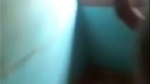Mallu Kerala girl gets naughty with a guy in high definition video