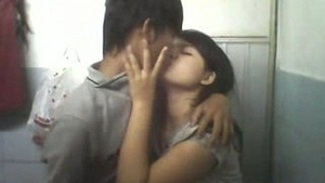 Indonesian teenager enjoys sexual pleasure