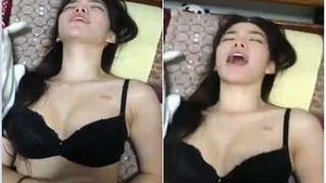 Pretty girl gets wild with her lover in this exclusive video