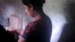 Arousing shower scene featuring a woman from Kerala