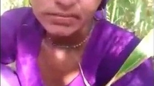 Indian couple engages in outdoor sex in the village