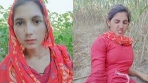 Pakistani girl enjoys outdoor sex with cute partner