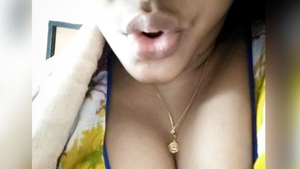 Indian beauty shares intimate photos and videos of her seductive skills in high definition