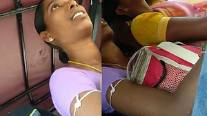 Titty fucking with aunty: Crowd gains an advantage
