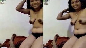 Experience the erotic pleasure of a Tamil call girl's clear sound and hot stares