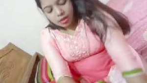 Local randi from Delhi gets dirty in hotel room