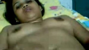 Indian housewife's sensual performance and oral pleasure