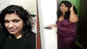 Tamil wife gives a blowjob in HD video