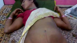 Indian schoolteacher gets fingered and moans in pleasure
