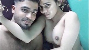 Desi college student gets marge clips of sex in village