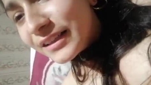 Cute Desi girlfriend gets fucked in Hindi audio