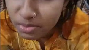 A sweet Indian girlfriend gives a blowjob