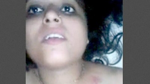 Big-ass village bhabhi takes a cumshot