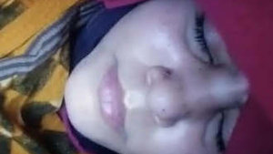 Pakistani bhabhi's sensual finger play in HD