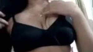 Stunning Latina girl pleasures herself with fingers in hot video