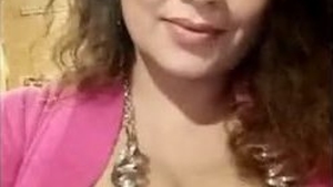 Sapna Sappu's live show in HD video