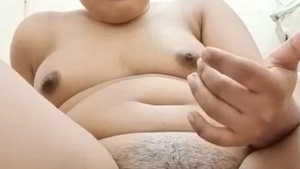 Desi girl gets naughty in the restroom