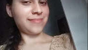 Beautiful Indian girl from Himachal Pradesh flaunts in video call