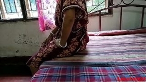 Indian school girl Divya's steamy sex video with her lover