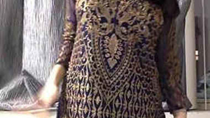 Indian desi babe strips down to tease and please