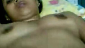 desi housewife choot show and blowjob