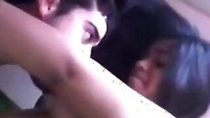 Kashmiri kamsin kali ki padosi se garma garam bur chudai