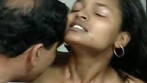Sautele baap ne married step daughter se fuck game khela