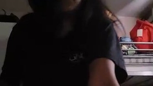Tamil girl records a sex tape with her partner