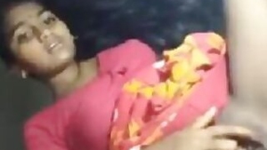 Tamil girl showing sexy pussy mms
