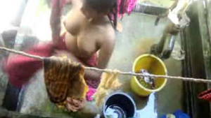 Lucknow sisters share a steamy bath in video