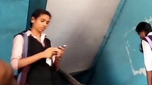 Indian man remains alert and digs up a flash