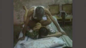 Slow and sensual Pakistani man gives his daughter-in-law a memorable experience