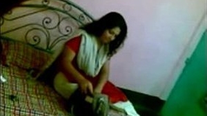 Desi bhabhi's secret sex tape recorded
