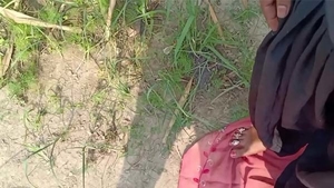 Desi village girl's XXX video of sexual intercourse