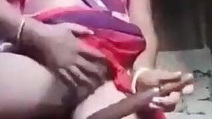 Horny Bhabhi Dildoing Cunt On Selfie Cam