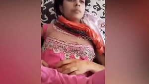 Desi secretary's sex tape with the boss's compilation is revealed
