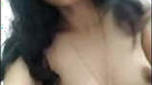 Super Cute girl fingering