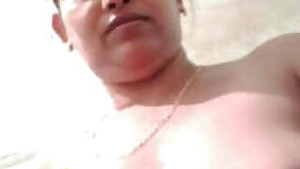 Unsatisfied indian Boudi Fingering Update