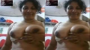 Busty Lankan bhabhi flaunts her assets in a seductive video