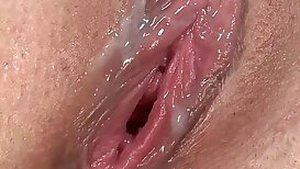 Stephanie Cane Creampie pussy