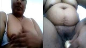 Bhabhi's steamy encounter with Moolie