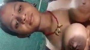 Bhabhi's bare body in village video