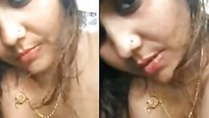 Bhabhi showing her pussy to hot new lover