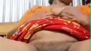 Video of me showing off my big boobs and masturbating