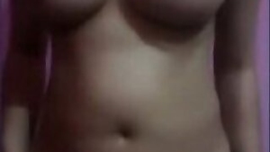 Indian Girl Showing her Boobs And Pussy