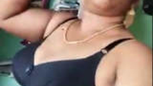 Auntie's nude exhibition for your pleasure