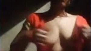 Desi Bhabi Nude showing