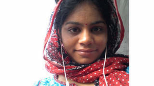 South Indian Aunty's office nude video part 2