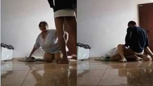 Lankan bhabhi gives a hard fuck to a desi guy in this exclusive video