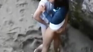 Voyeur Catches Teens Having Sex on the Beach